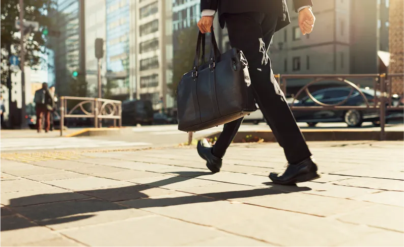 株式会社レリアン